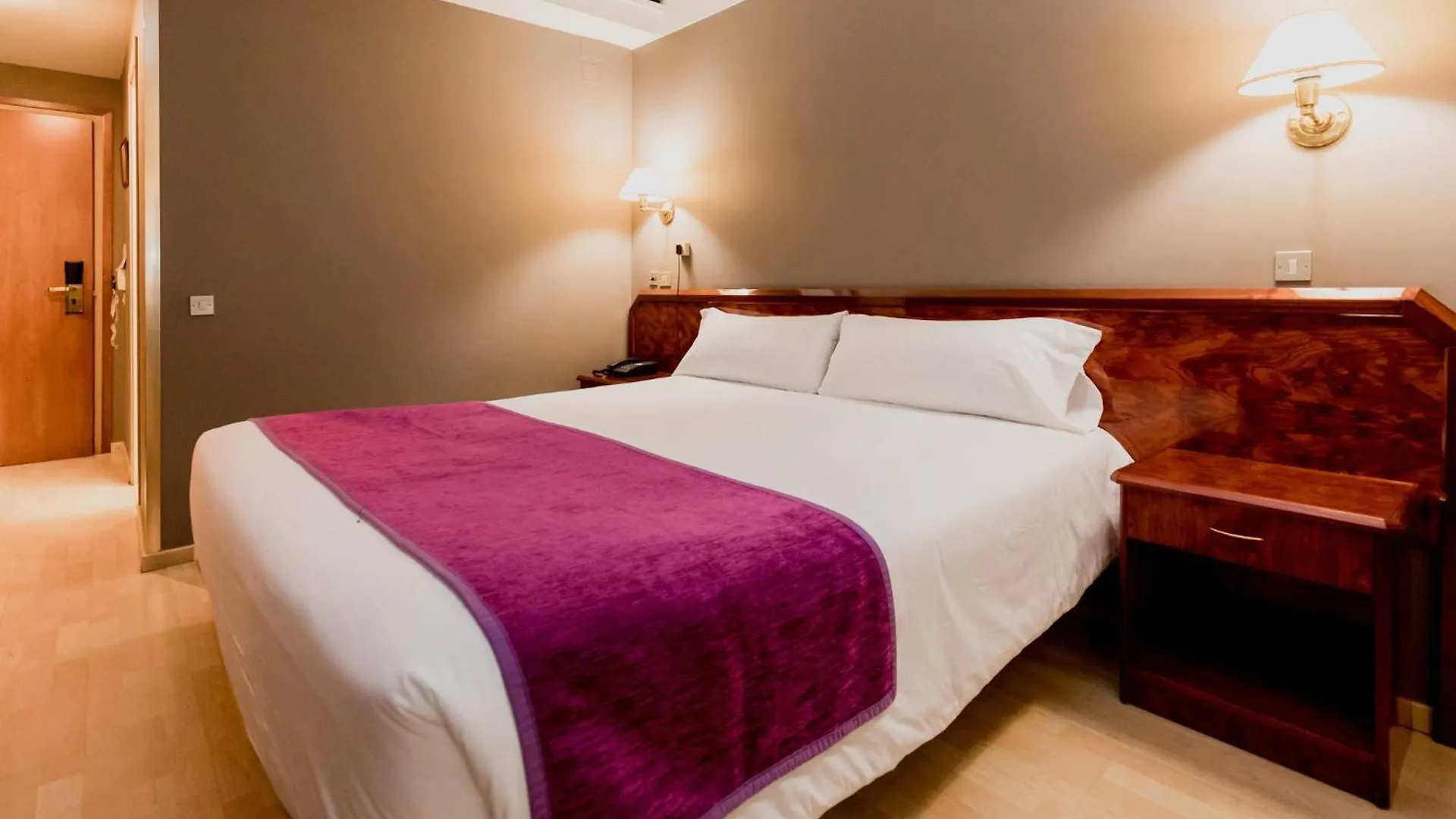 Hotel Sercotel Delfos Andorra