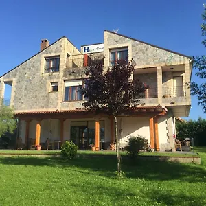 La Moraleja Bed & Breakfast